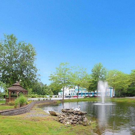 Econo Lodge Inn & Suites Old Saybrook - Westbrook Buitenkant foto