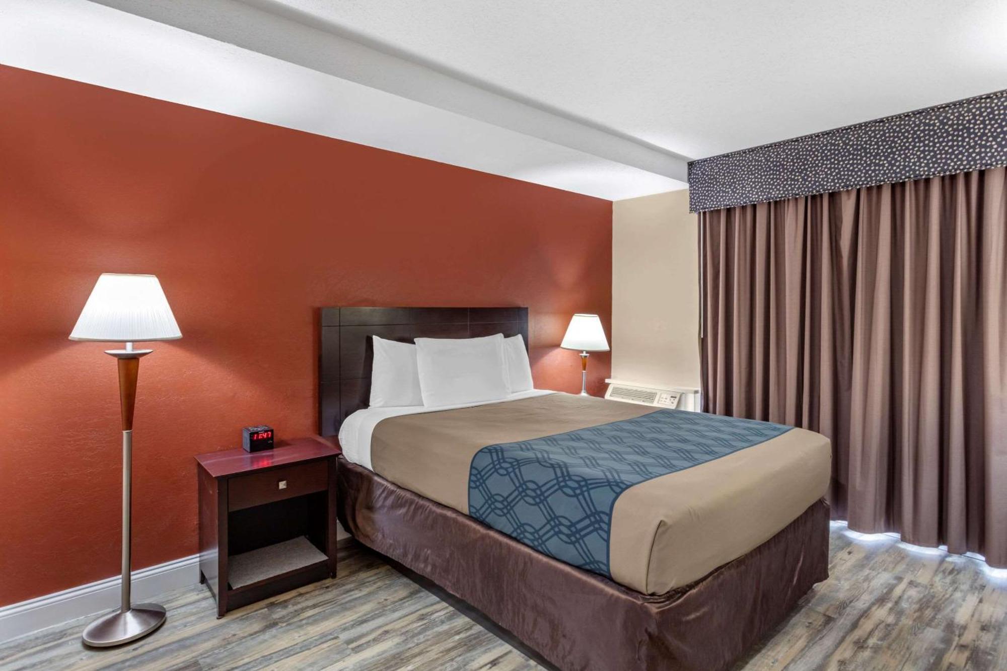 Econo Lodge Inn & Suites Old Saybrook - Westbrook Buitenkant foto