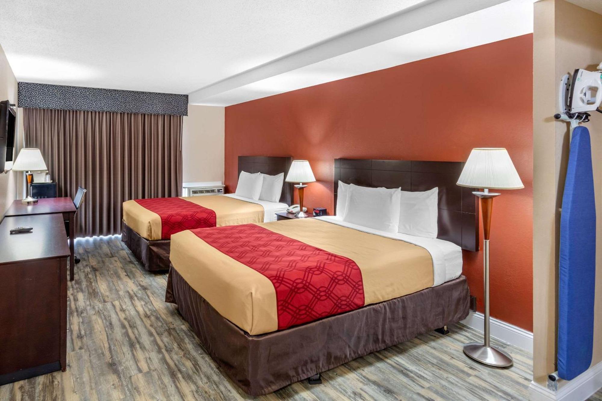 Econo Lodge Inn & Suites Old Saybrook - Westbrook Buitenkant foto